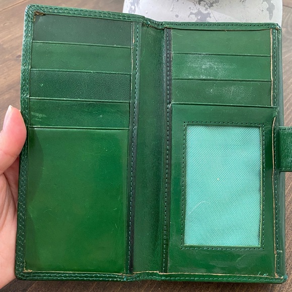 Green leather wallet - Picture 7 of 7